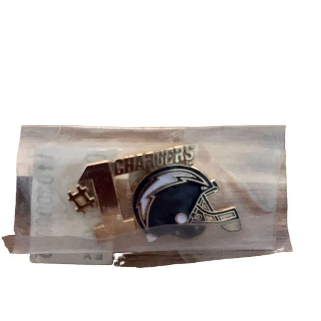 Vintage Aminco NFL San Diego Chargers Graphic Helmet Blue Lapel Pin