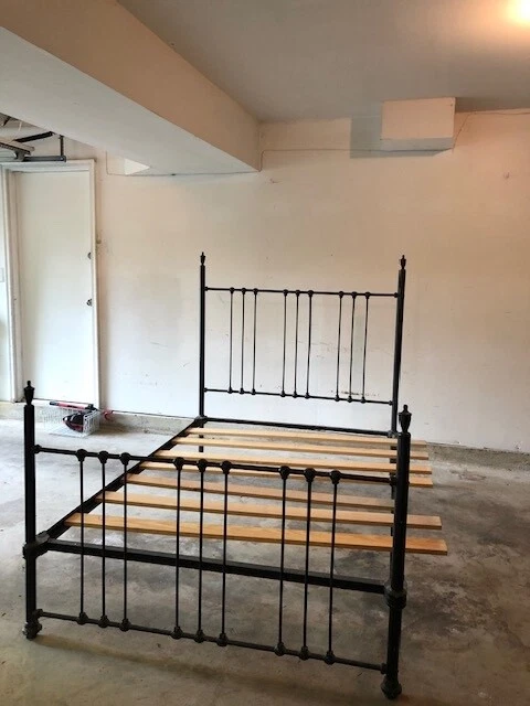 Antique Cast Iron Full Size Bed Frame LOCAL PICKUP ONLY