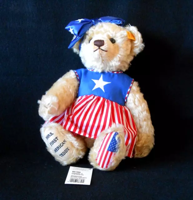 Steiff Danbury Mint "Mrs. First American Teddy" Mohair  Bear Ean #667589 - New!