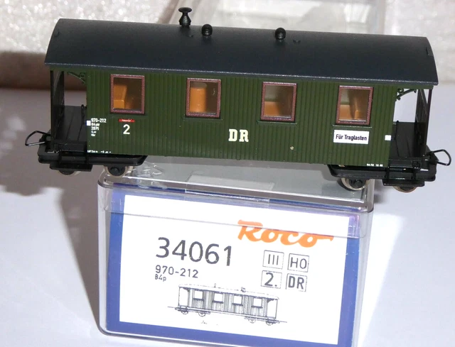 ROCO 34061 H0E Narrow Gauge Forest Railway Passenger Car, Holzwände Era ...