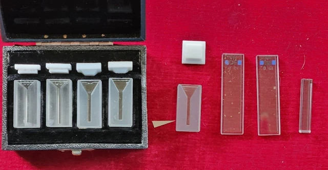Lot of Quartz Micro Spectrophotometer Cell, 8 Cuvettes total, Micro & slim
