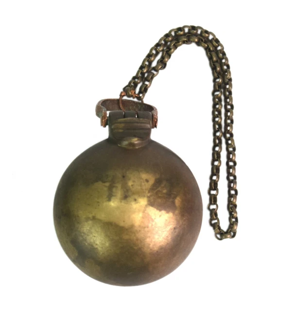 Rare Round Shape Brass Betel Ingredients Box Collectible Lime Powder Box i22-79