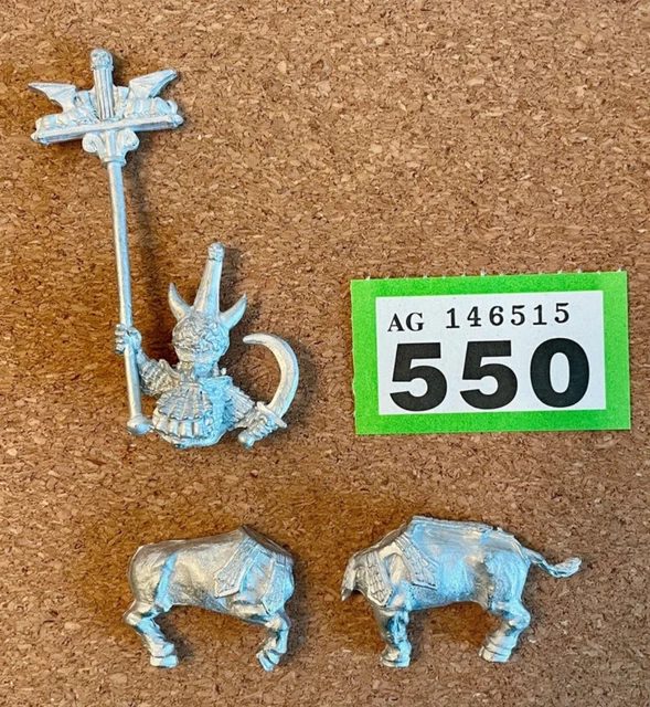 Warhammer Chaos Dwarf Bull Centaur Dwarves Metal Standard Bearer 1993