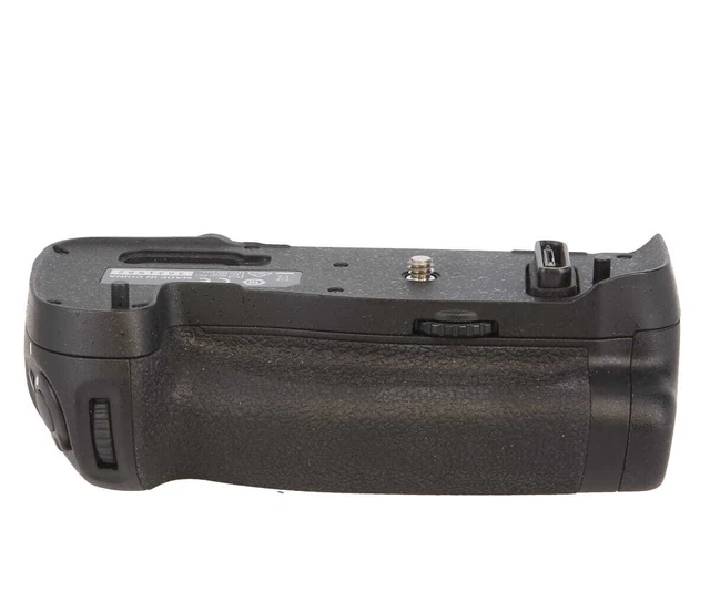 Nikon MB-D17 Multi Power Battery Pack for D500 AI Nikon MB-D17 Multi Power Battery Pack for D500 AI