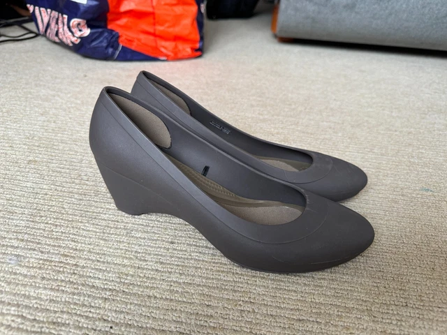 Crocs women's lina wedge pump hot sale