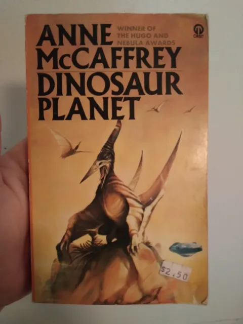Anne Mccaffrey Dinosaur Planet SIGNED 1ST UK ED.  1978 Orbit book Paperback