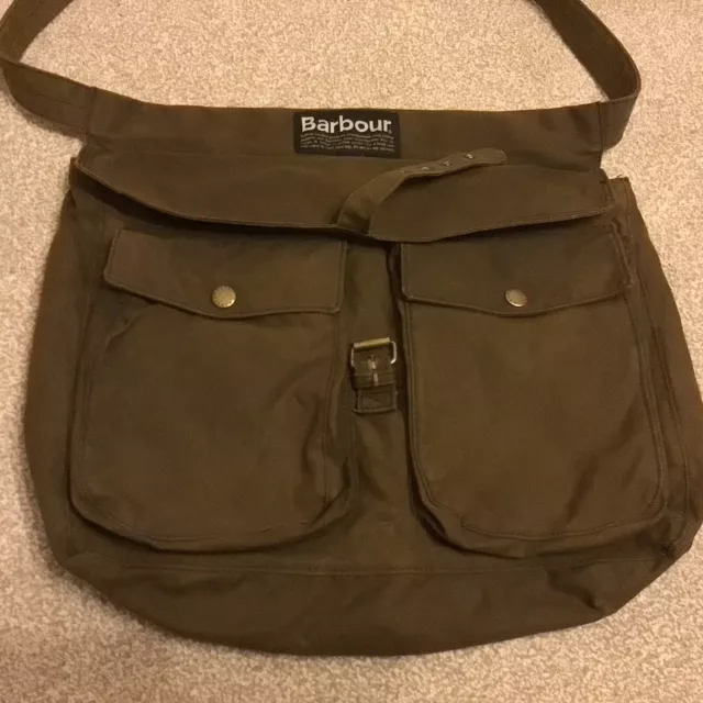 Barbour retriever bag discount