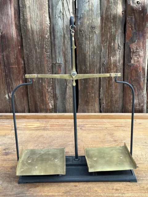 Alte Vintage Apotheker Waage Medizin Pendelwaage Messing Schalen Doktor #7150