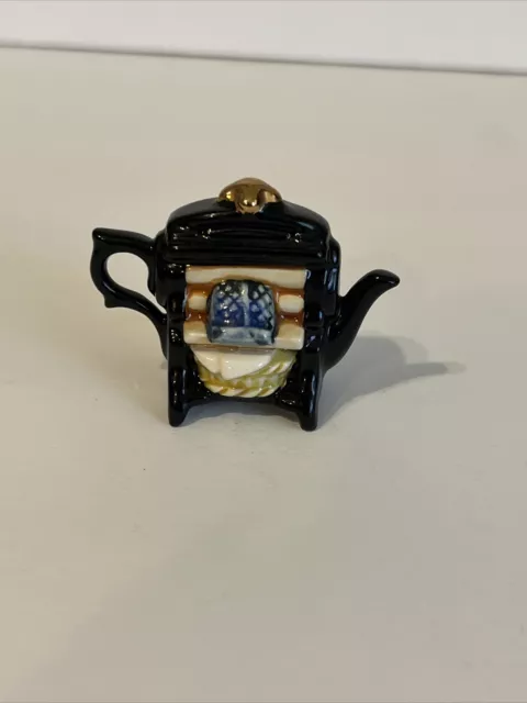 Cardew Design England Wash mangle Decorative Mini Teapot