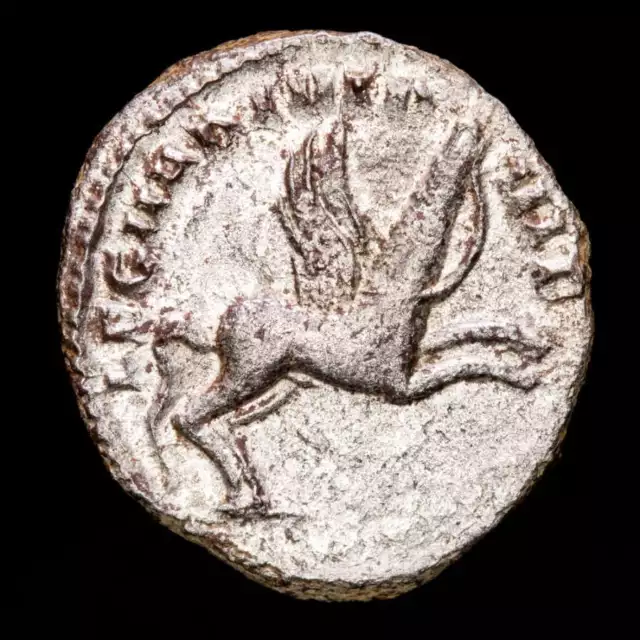 *Lucernae* Gallienus Antoninianus LEG II ADI VI P VI F, Pegasus Mediolanum 262