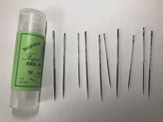 10 assorted William Smith sailmakers needles in a handy plastic container