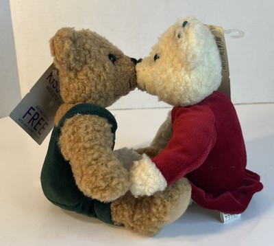 Hallmark Kissing Mistletoe Teddy Bears Plush Magnetic Noses Christmas NWT