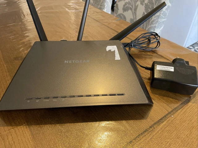 NETGEAR R7000-100PAS Nighthawk AC1900 1300 Mbps Wireless AC Router