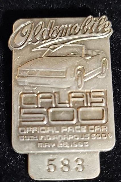 1985 Indianapolis 500 Indy Pit Badge Pin Oldsmobile. #583.