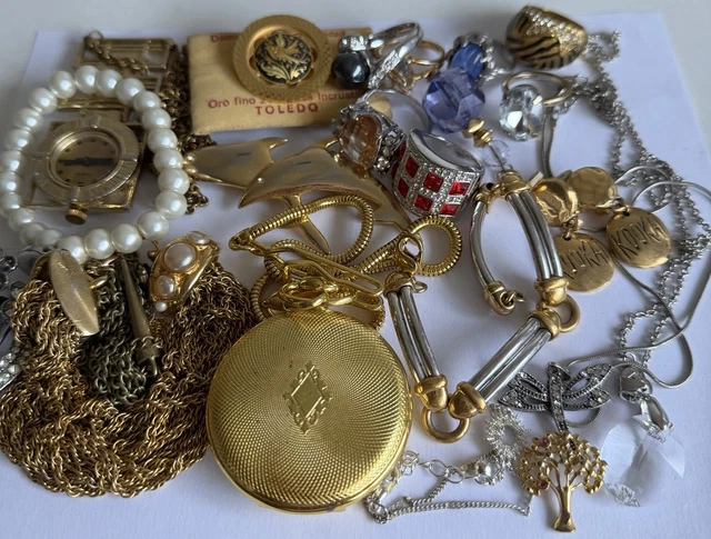 Lot De Bijoux Anciens Fantaisie – Colliers Vintage – Pièces Uniques Pour Collection
