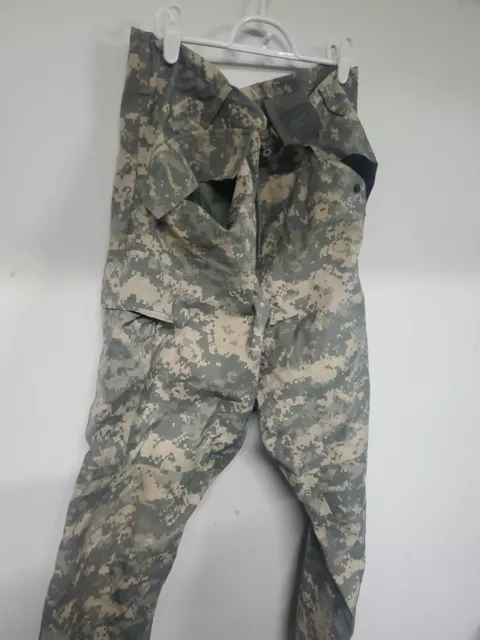 USGI medium regular COLD/WET WEATHER GORE TEX UNIVERSAL trouser  acu digital