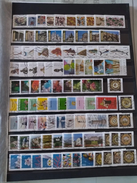 92 Timbres auto adhésif oblitérés tous différents Année 2019