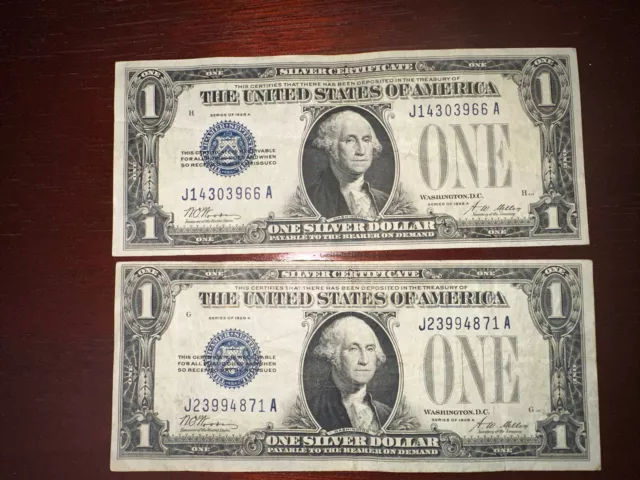 Lot of 2 $1 One Dollar Funnyback Silver Certificate Notes (1928 A ) AU-XF