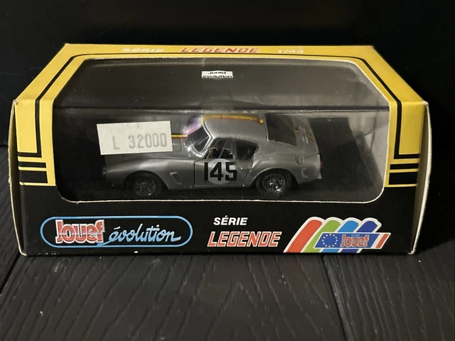 CMC 1:18 FERRARI 250 GT Berlinetta Passo Corto (SWB) Competizione 1961
