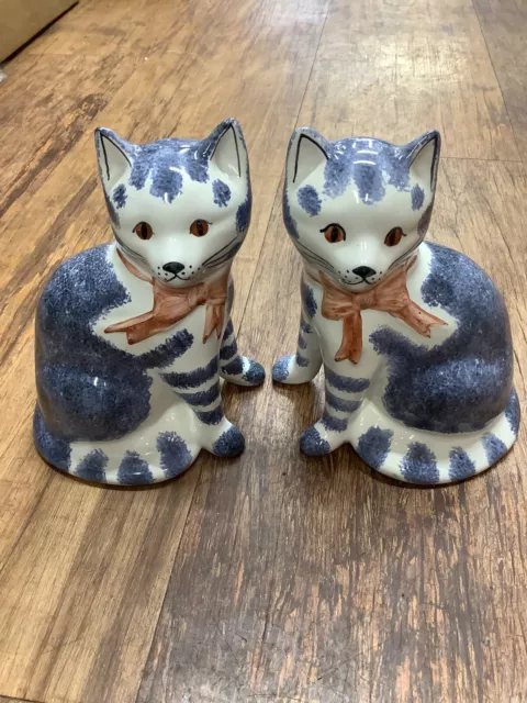 Pair of Rye Studio Pottery Sitting Blue & White Cat Figurines With Bow.