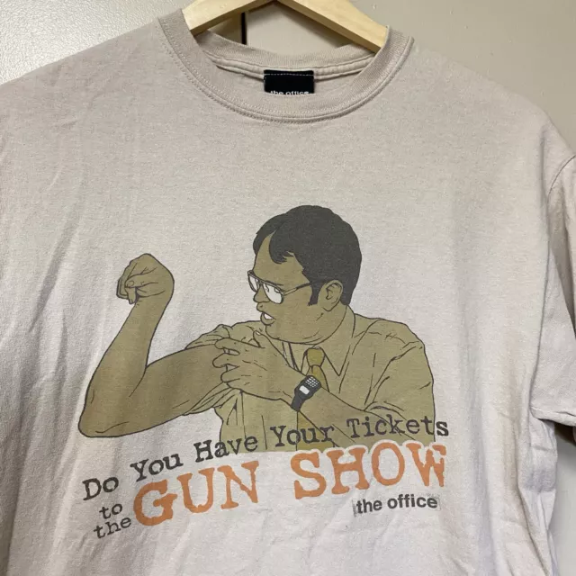 TICKETS TO THE Gun Show Dwight Schrute The Office T-Shirt Men's Medium ...