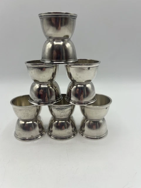 ANCIEN VERRE A liqueur ou Coquetier En Argent Massif minerve art