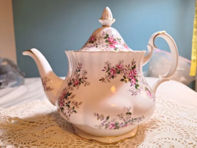 Royal Albert Vintage 1961 Dimity Lavender Rose Teapot Bone China England