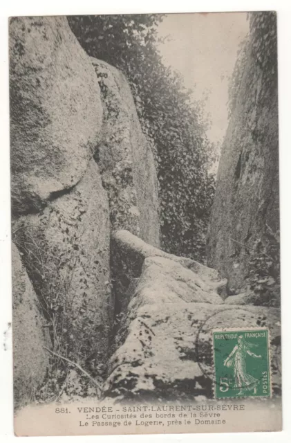 Cpa 85 - Saint-Laurent-Sur-Sèvre: Le Passage De Logerie - Le Domaine (Vendée)