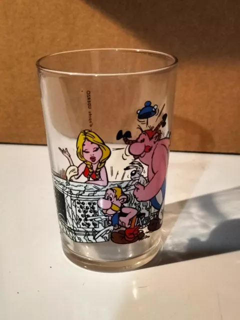 Verre A Moutarde 1968  Asterix Et Obelix Au Guichet (Jarv92)