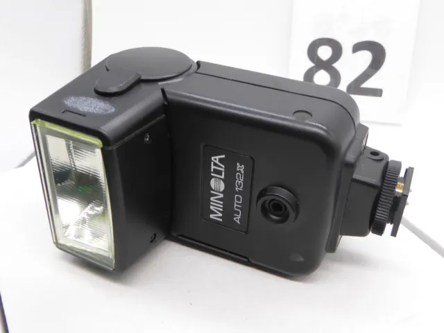 Minolta Auto 132X Shoe Mount Flash For Minolta 35MM Cameras XD XG X700 ref82