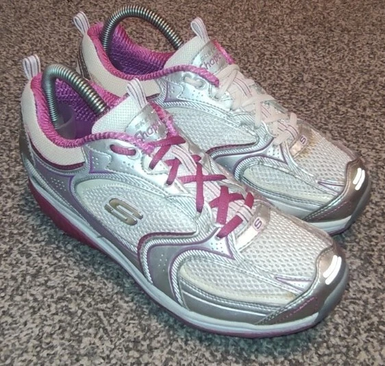 yo Marinero creer SKECHERS SHAPE UPS - Scarpe da ginnastica bianco argento rosa - Tone As You Walk - Taglia Regno Unito 5,5 EUR 34,03 - PicClick IT yo Marinero creer SKECHERS SHAPE UPS - Scarpe da ginnastica bianco argento rosa - Tone As You Walk - Taglia Regno Unito 5,5 EUR 34,03 - PicClick IT