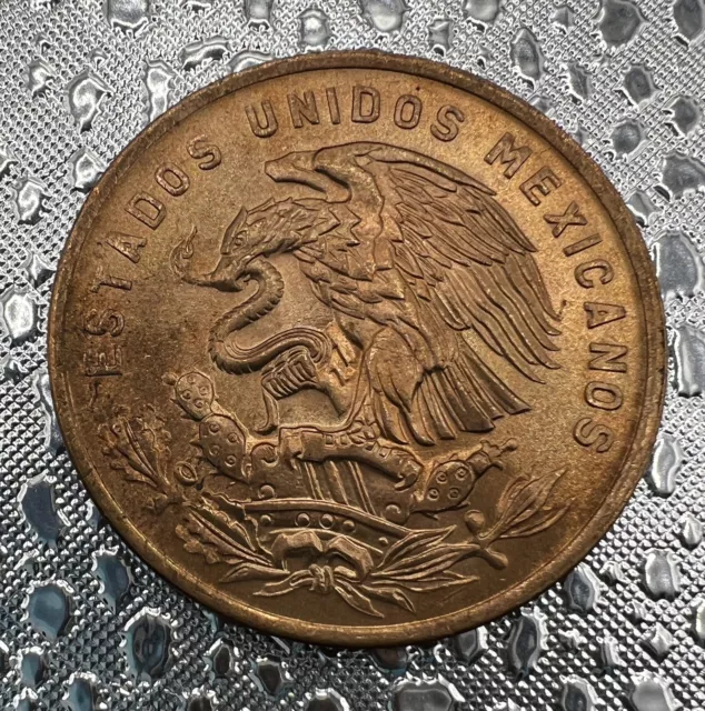 1970  Mexico  20 Centavo Bronze Coin Nice UNC