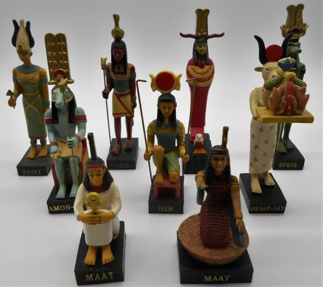 Égypte : Lot De 9 Figurines Égyptienne En Résine Amon-Re Maat Heb Gheb Satet ...