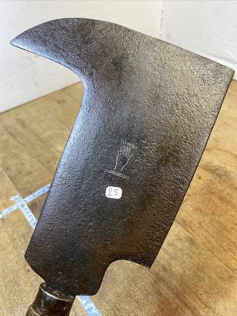n° 139 OLD TOOL / OUTIL ANCIEN Forgée 19 ème Herminette de Sabotier