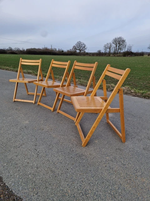 Lot De 6 Chaises En Bois Massif Et Paille - Style Campagne - Bon état - Dimensions 45x40x100 Cm