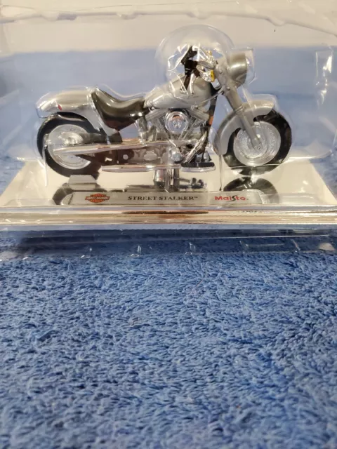 Motocicleta diecast diecast Maisto Avon Harley-Davidson Street Stalker escala 1:18 certificado de autenticidad