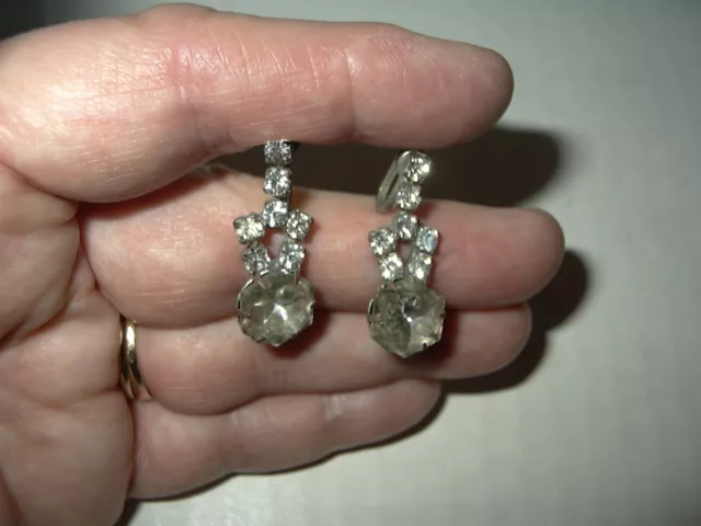 Vintage Art Deco Silvertone & Round Clear Rhinestone Screw Back Dangle Earrings