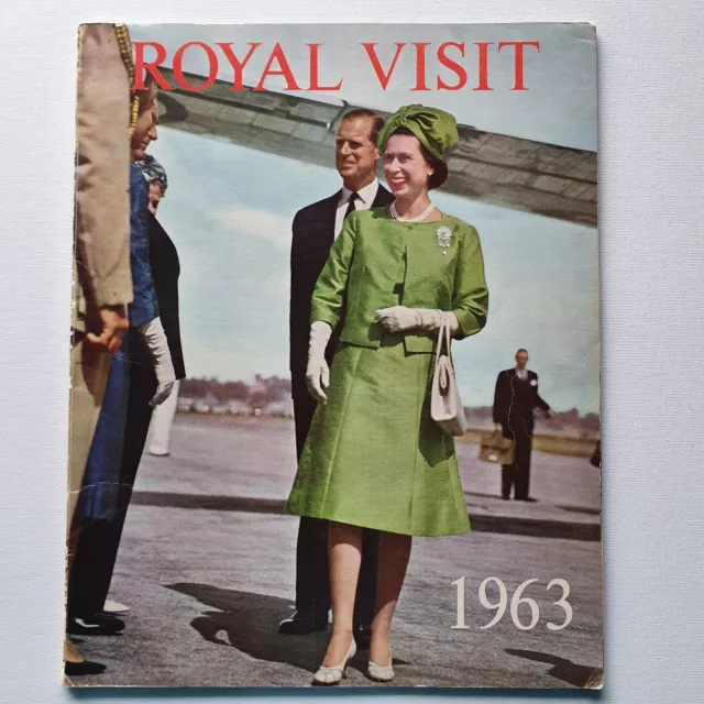 Queen Elizabeth II Royal Visit to Australia 1963 Vintage Souvenir Pictorial Book
