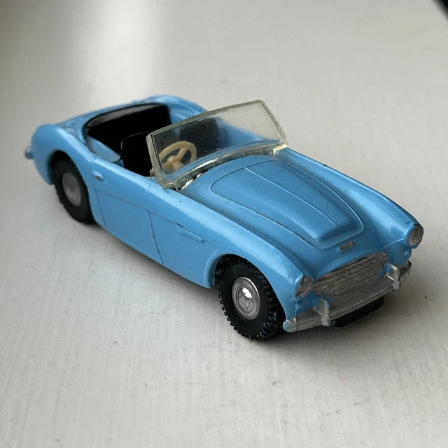 TRI-ANG SPOT-ON 105 Austin-Healey 100-6 Restored, Pale Blue Vintage ...
