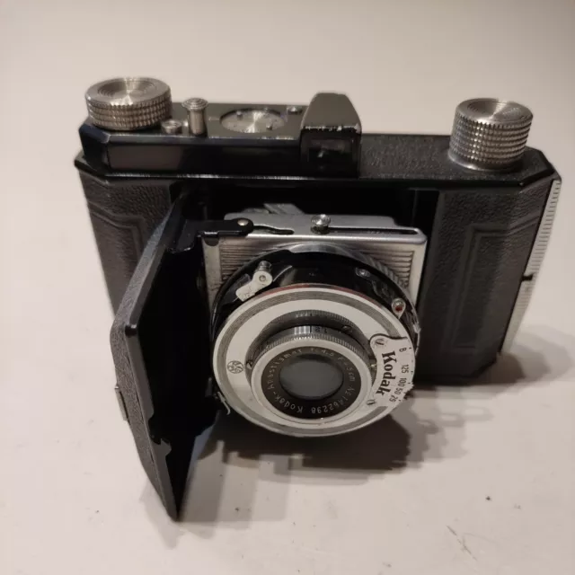 #S0396 - Retineta antigua Kodak con anestigma 4,5/5cm