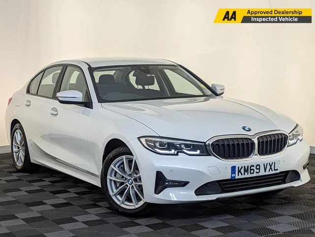 2019 69 Bmw 3 Series 2.0 330E 12Kwh Se Pro Auto Euro 6 (S/S) 4Dr Service History