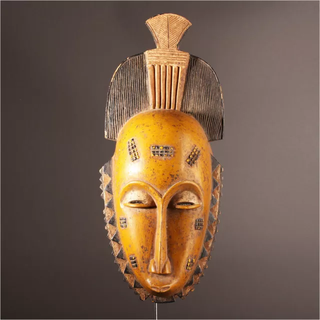 12137 Fine Mask Yaoure Ivory Coast
