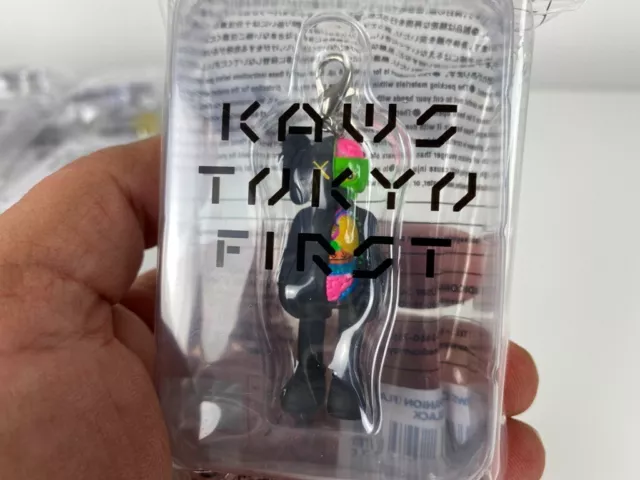 KAWS COMPANION FLAYED BLACK porte-clé keychain Medicom Toy TOKYO FIRST 2021