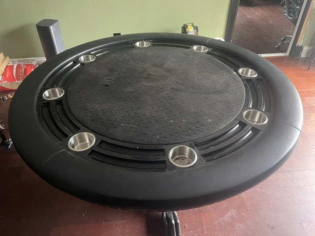 Circle Poker Table With Wood Cover For Table.  High Quality