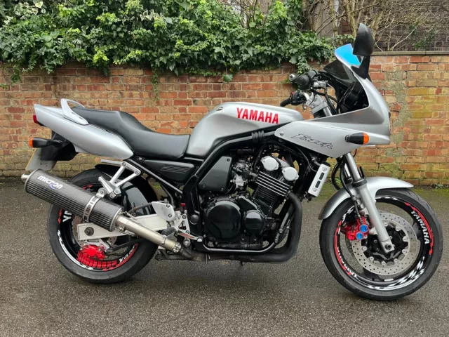 Yamaha fzs shop 600 fazer 2000
