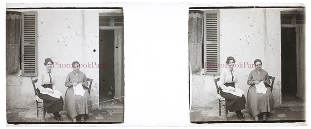 FRANCE Family Lace Up Photo Stereo Glass Plate Vintage c1930  2