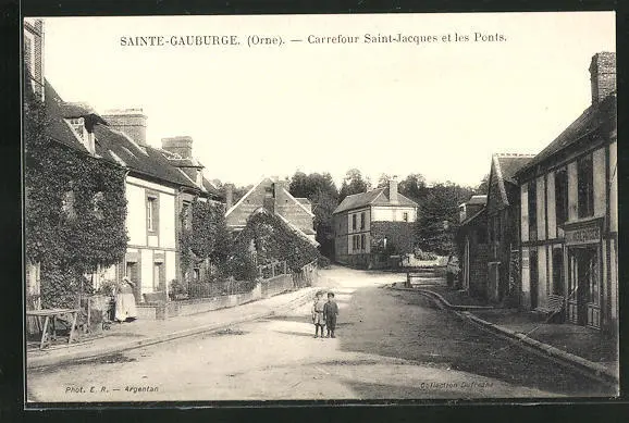 CPA Sainte Gauburge, Carrefour Saint Jacques et les Ponts