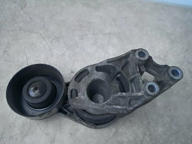 Galet tendeur VOLKSWAGEN POLO 4 PHASE 2 1.4 TDI - 6V TURBO /R:71528598 3