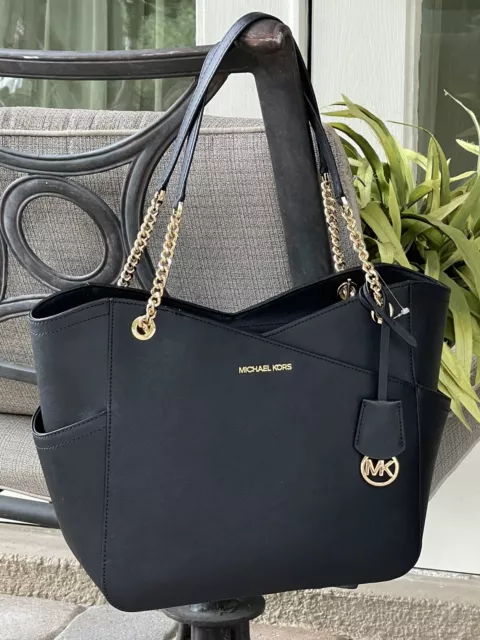 Michael kors purse black discount with gold chain