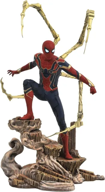 Diamond Select Toys Marvel Gallery: Avengers Infinity War Movie Spider-Man Pvc G